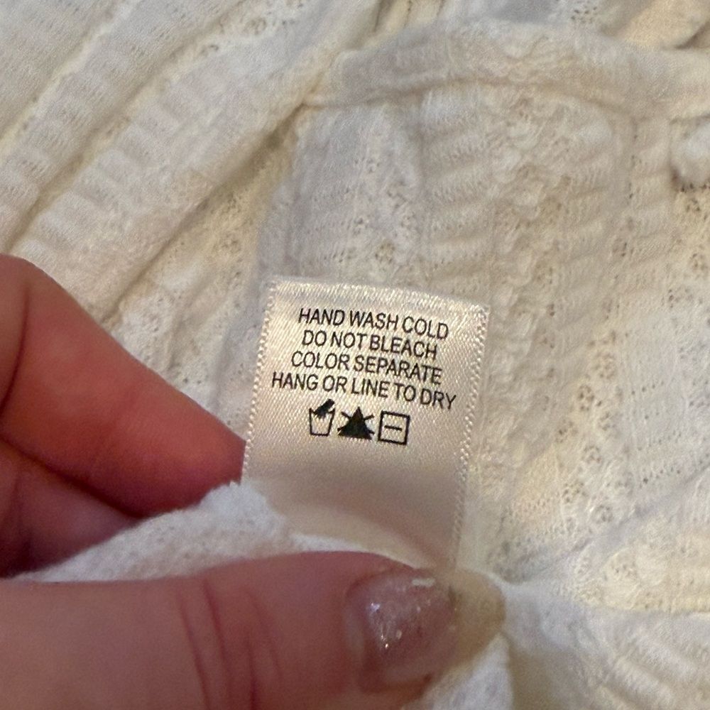 White Textured Knit Top - Picture 6 of 7